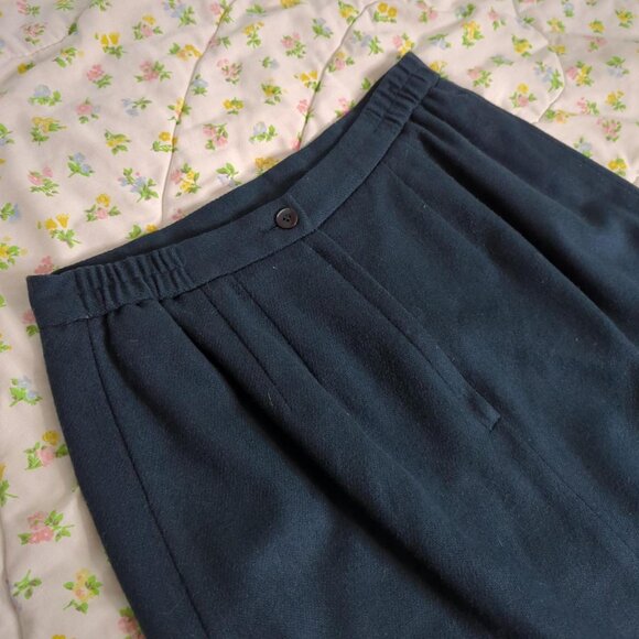 Navy wool skirt by Worthington - Picture 4 of 6